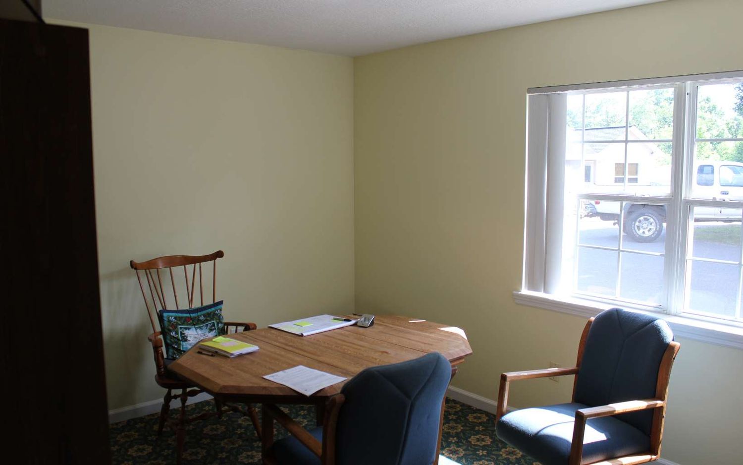 56 W Vineyard Ln, Hayesville, NC 28904
